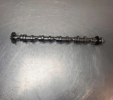 Volkswagen PASSAT B7 Camshaft 03L102