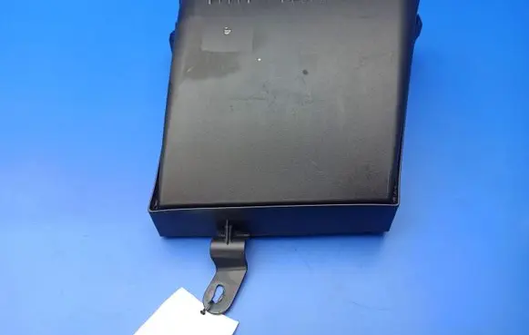 Mercedes-Benz E W211 Cabin air micro filter frame (part) 2118300103
