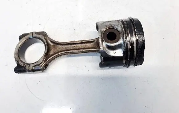 Toyota RAV 4 (XA30) Piston with connecting rod 