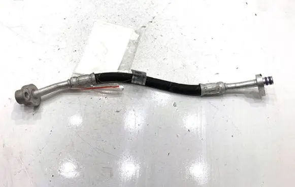Jaguar E-Pace Air conditioning (A/C) pipe/hose HJ3219E932AC