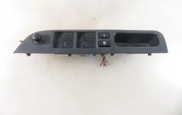 Suzuki Swift I Electric window control switch 62J002016T