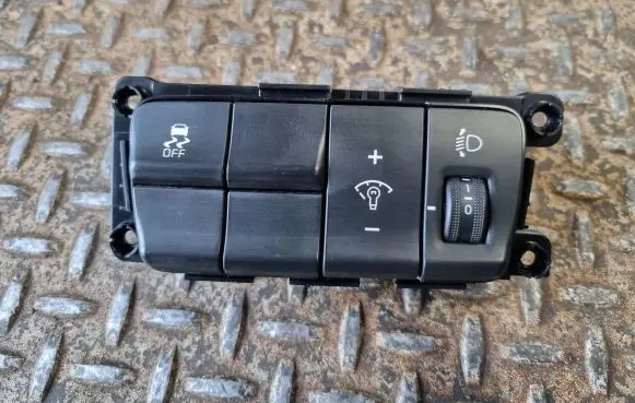 KIA Sportage Headlight level height control switch 93700D9510WK