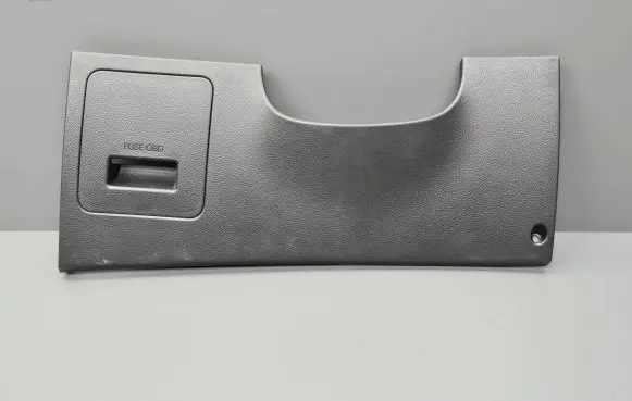 Hyundai i30 Steering wheel column trim 84750A6000