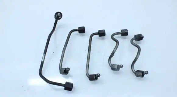 KIA Sportage Fuel injector supply line/pipe 