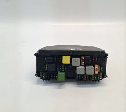 Mercedes-Benz C W204 Fuse box set A2129003414 A2129015104