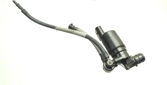 Land Rover Defender Windscreen/windshield washer pump L8B217K624AA