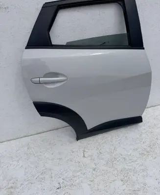 Mazda CX-3 Rear door 