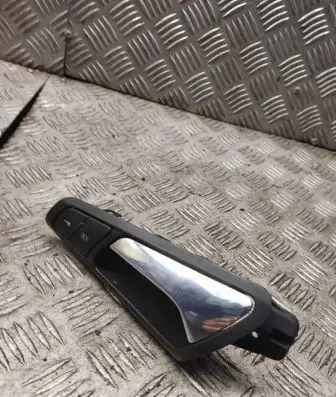 Volkswagen PASSAT B6 Front door interior handle 3c1837113