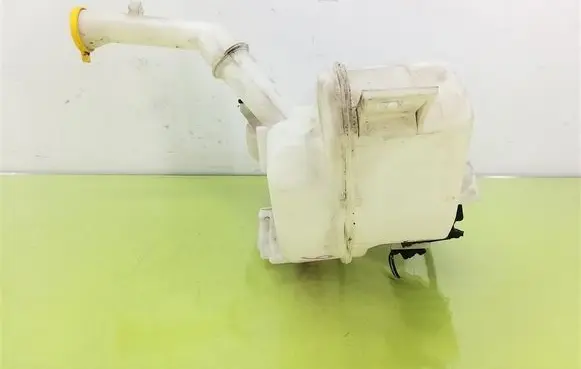 Mazda 3 I Windshield washer fluid reservoir/tank 860142721