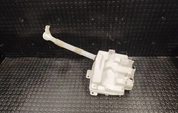 Peugeot 4008 Windshield washer fluid reservoir/tank