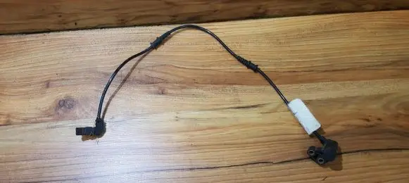 Mercedes-Benz A W168 ABS brake wheel speed sensor A1685400017
