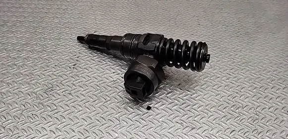 Ford Galaxy Fuel injector 038130073AC