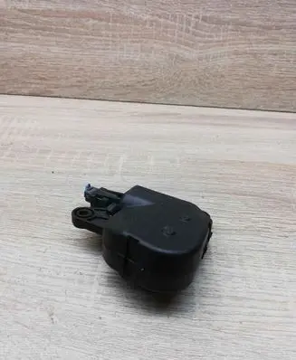 Chrysler Voyager Air flap motor/actuator 04885465AAC