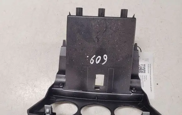 Peugeot 308 Climate control/heater control trim 9658867377