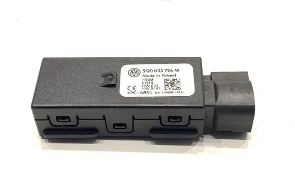 Skoda Fabia Mk3 (NJ) USB socket connector 5Q0035726M