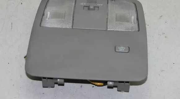 Toyota Avensis T270 Front seat light 8973220031