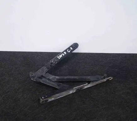 Maserati GranTurismo Tailgate/trunk/boot hinge