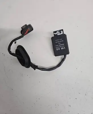 Volkswagen Golf V Fuel injection pump control unit/module 1K0906093D 05190604