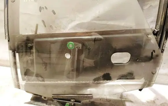 Audi 80 90 S2 B4 Rear door window glass AS2