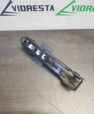 Audi A4 S4 B8 8K Seat belt height adjuster 8K0857833c