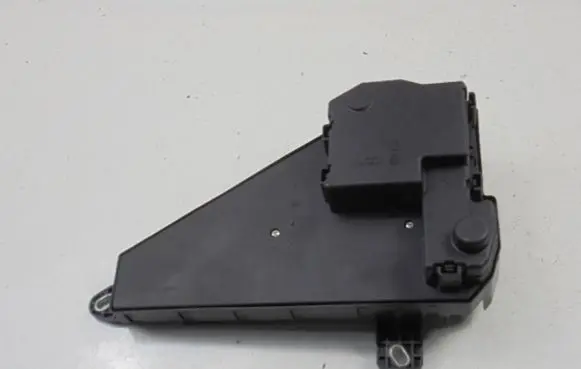 BMW 5 E60 E61 Fuse box set 913883001