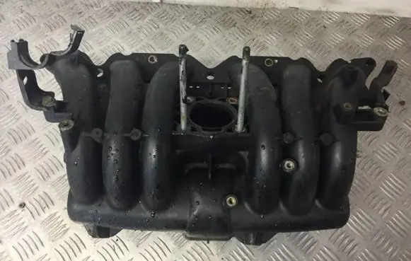 Lexus IS 200-300 Intake manifold 1710170100 17101-70100