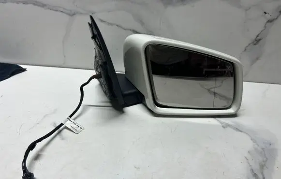 Mercedes-Benz C W204 Front door electric wing mirror A3160442