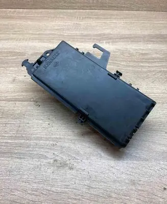 Renault Espace IV Comfort/convenience module 28058786A 8200427761B