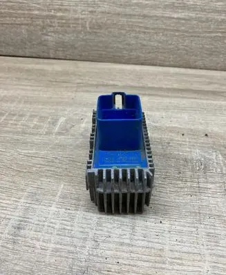 Opel Astra H Glow plug pre-heat relay 55353011 51299014