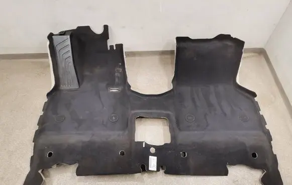 BMW iX Front floor carpet liner 28658081 6926679