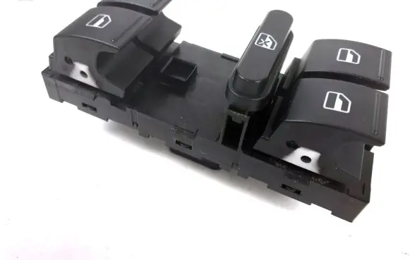 Volkswagen Golf VI Electric window control switch 1K4959857B E509E307246U176