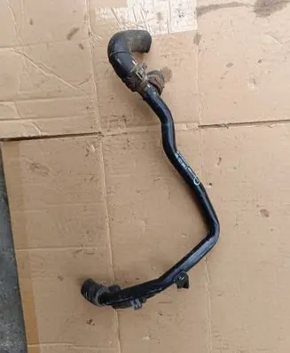 Audi A3 S3 8V Engine coolant pipe/hose 04L121064T