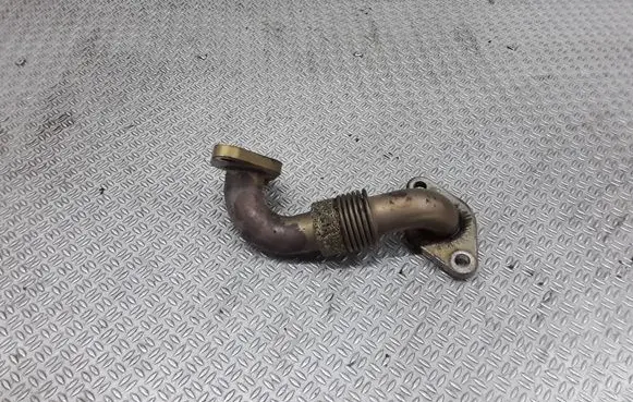 Volkswagen Jetta V EGR valve line/pipe/hose 038131521CC