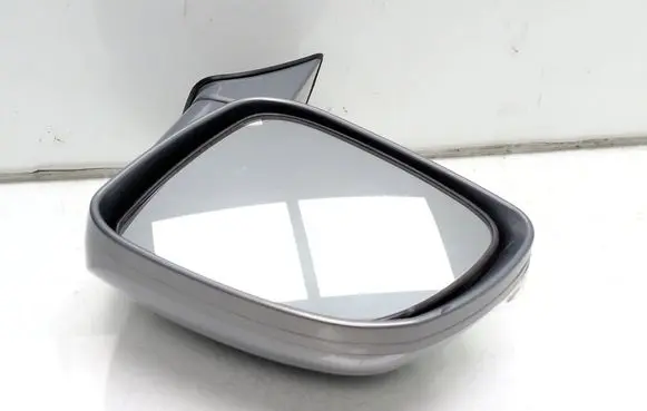 Chevrolet Captiva Front door electric wing mirror E4022558 A045611