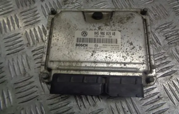 Volkswagen Polo IV 9N3 Engine control unit/module ECU 045906019AB