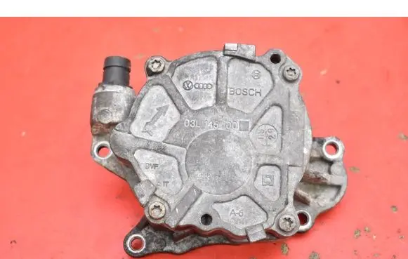 Volkswagen PASSAT CC Vacuum pump 03L145100