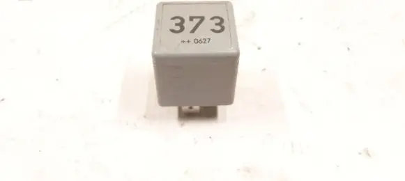 Audi A6 S6 C6 4F Other relay 8D0951253A 4657
