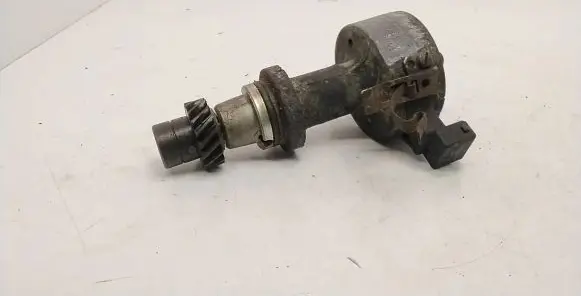 Volkswagen Golf III Spark distributor 050905205AL 2525751A
