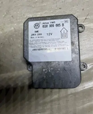 Volkswagen Sharan Airbag control unit/module 6Q0909605B 51000503 5WK42869