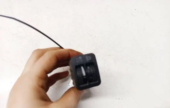 Volkswagen Sharan Headlight level height control switch 7M3941333