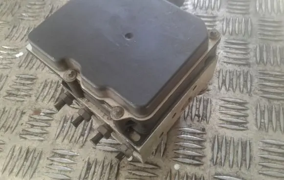 Nissan Qashqai+2 ABS Pump 0265951849