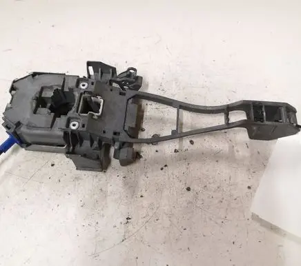 Volvo XC60 Front door exterior handle/bracket 