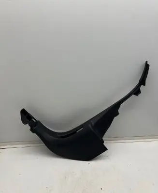 Foot area side trim