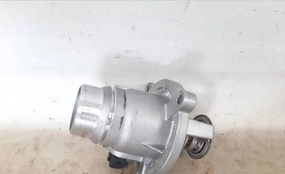 BMW M8 F91 F92 G14 G15 Water pump 7586885 7502779 0304425