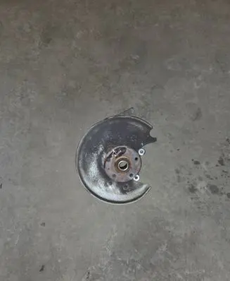 Audi Q5 SQ5 Rear wheel hub spindle/knuckle 8R0505435 8R0505431