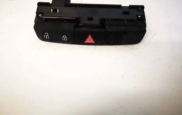 Opel Insignia A Hazard light switch 13324594