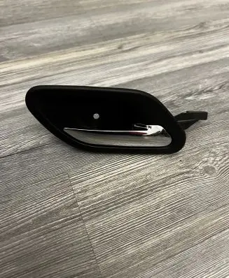 BMW 5 E39 Rear door interior handle 8226050