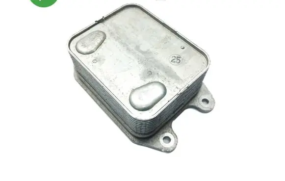 Audi A1 Engine oil radiator 04E117021L 110514220 831433