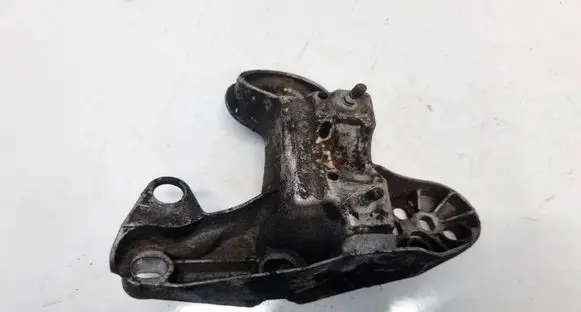 Audi A4 S4 B6 8E 8H Engine mounting bracket 8E0199351