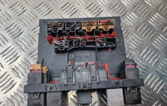 Volkswagen PASSAT B6 Comfort/convenience module 3C0937049AE